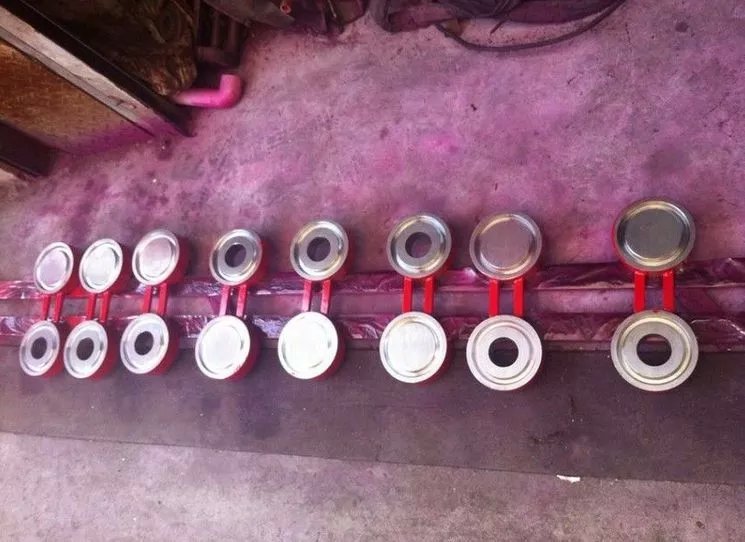 八字盲板 八字盲板